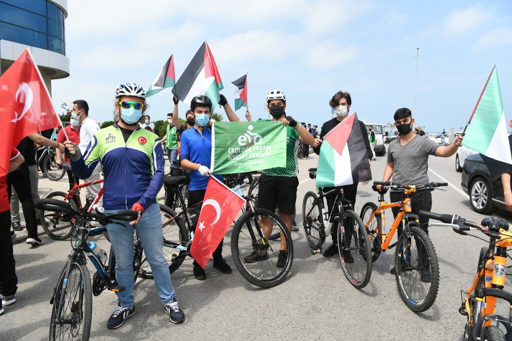 Pedallar Kudüs için döndü