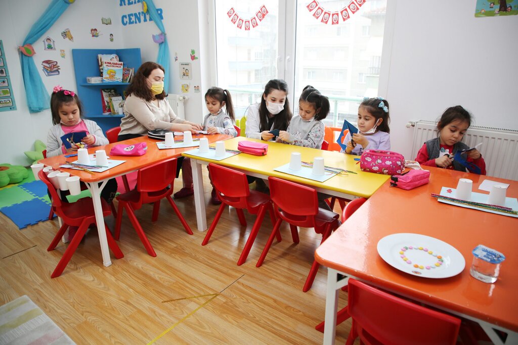 Ata Çocuk’un kapıları sağlık emekçilerinin  çocuklarına açıldı 