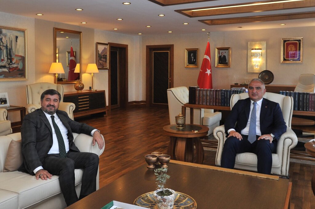 BAŞKAN ŞENLİKOĞLU, YOĞUN GEÇEN ANKARA TEMASLARINI TAMAMLADI