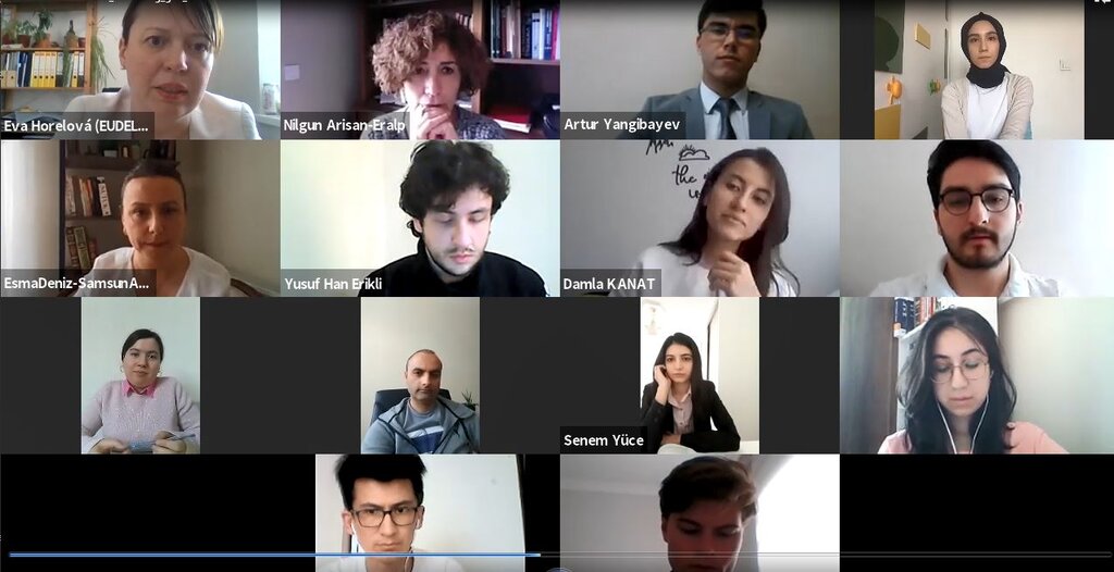 Dünya zor bir dönemden geçiyor