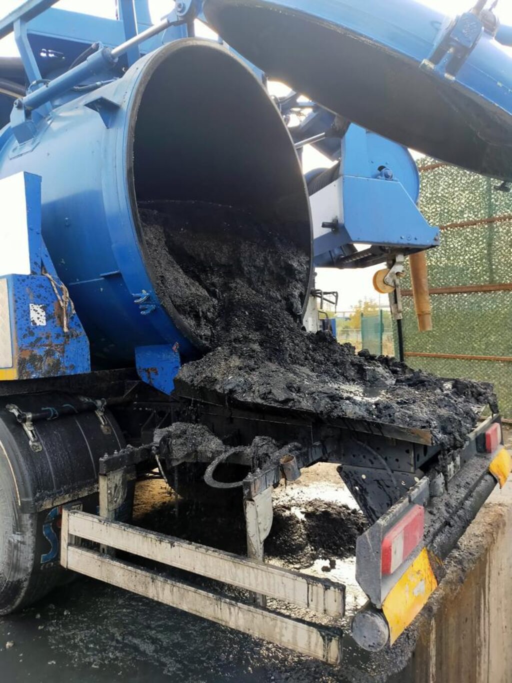 SASKİ 250 kamyon atık çıkardı