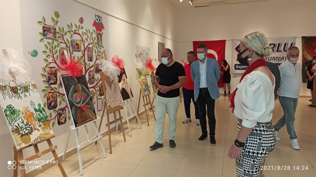 ZORLU EĞİTİM KURUMLARI’NDAN ZAFER BAYRAMI ETKİNLIGİ