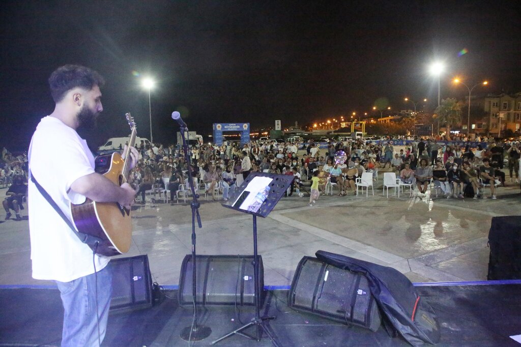 Atakum’da açık havada müzik şöleni  
