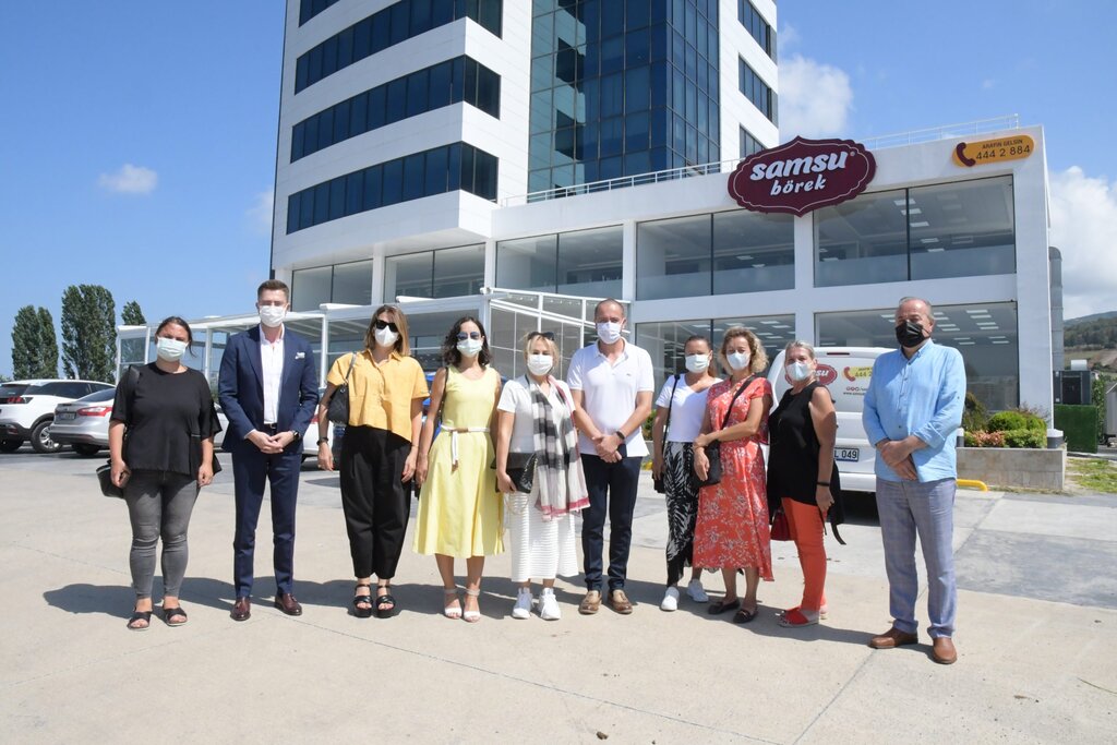 Kadın girişimcilerden, Samsu Börek’e teşekkür ziyareti