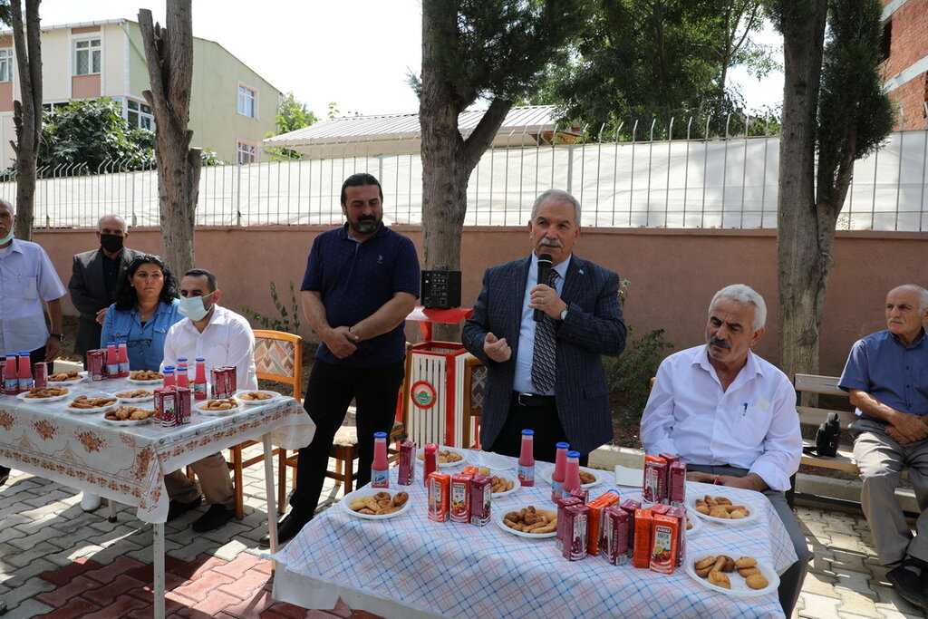 BAŞKAN DEMİRTAŞ,HER ALANDA NİTELİKLİ,AHLAKLI YETİŞMİŞ GENÇLERE İHTİYACIMIZ VAR