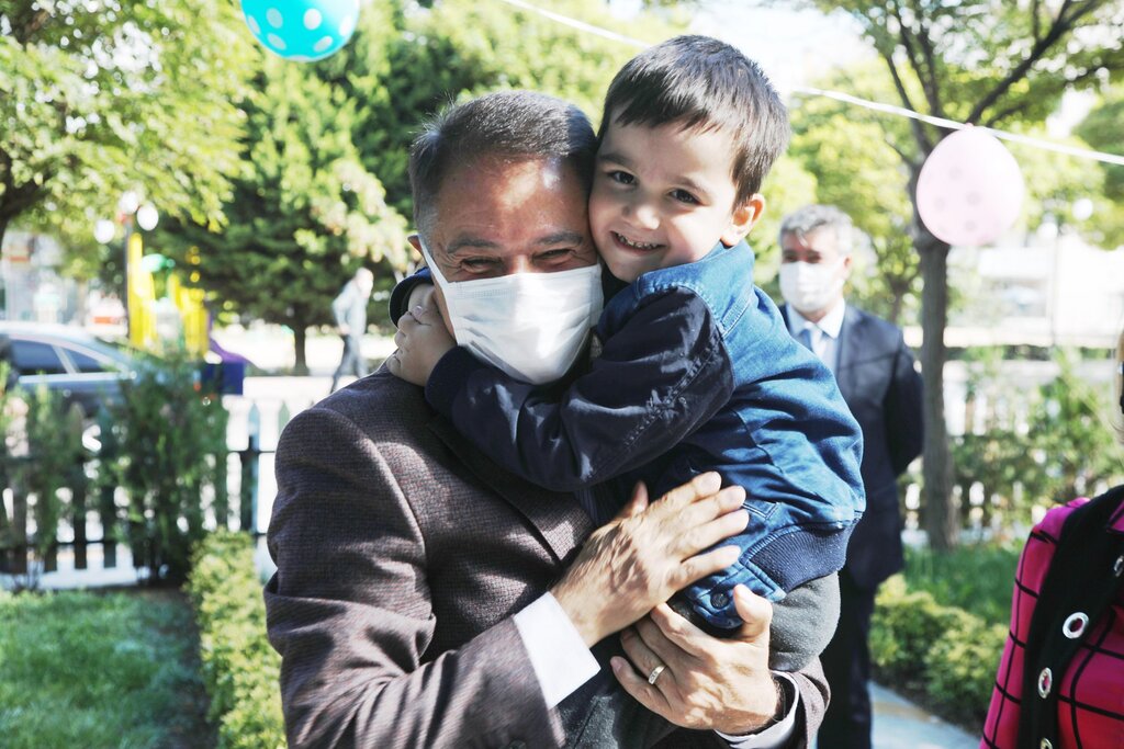 Atakum Belediye Başkanı Av. Cemil Deveci yılbaşı mesajı..