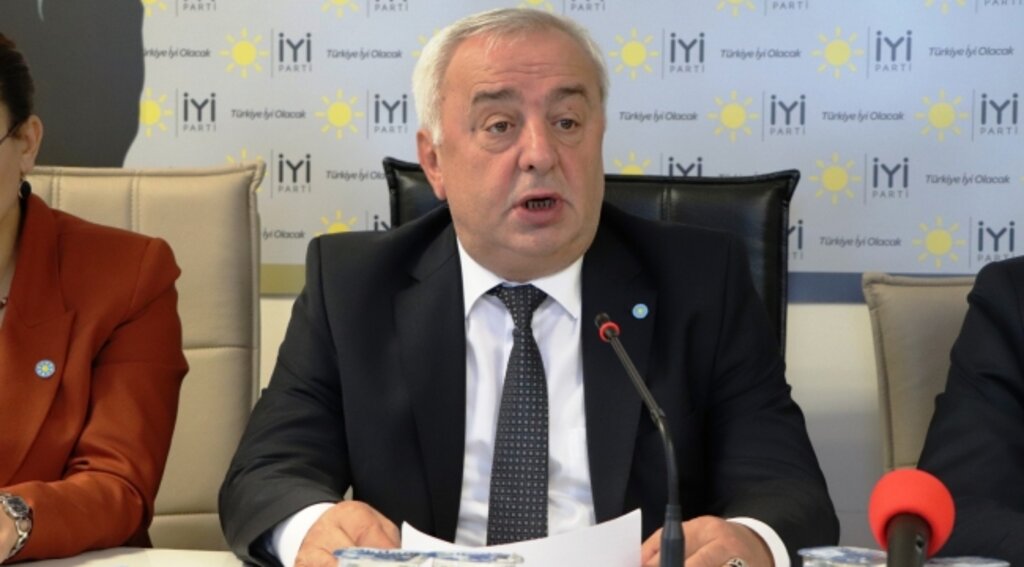 AKSOY: 'SUNİ GÜNDEMİ DEĞİL TEMEL SORUNLARI KONUŞALIM'