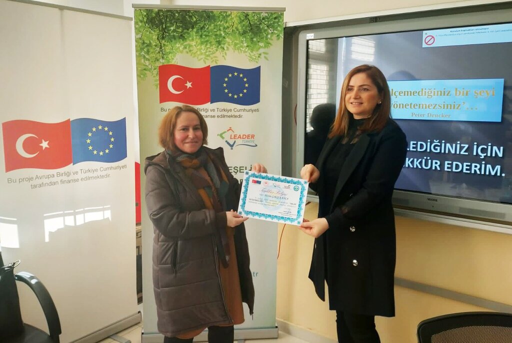 Öğrencilere uygulamalı salep eğitimi