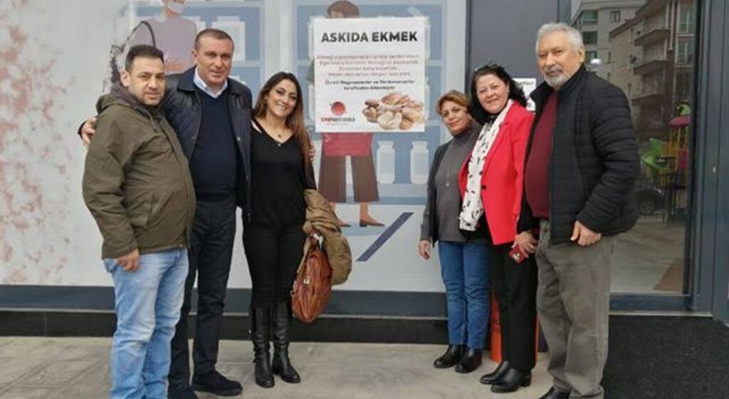 CHP Parti Okulu’ndan ‘Askıda ekmek’ projesi