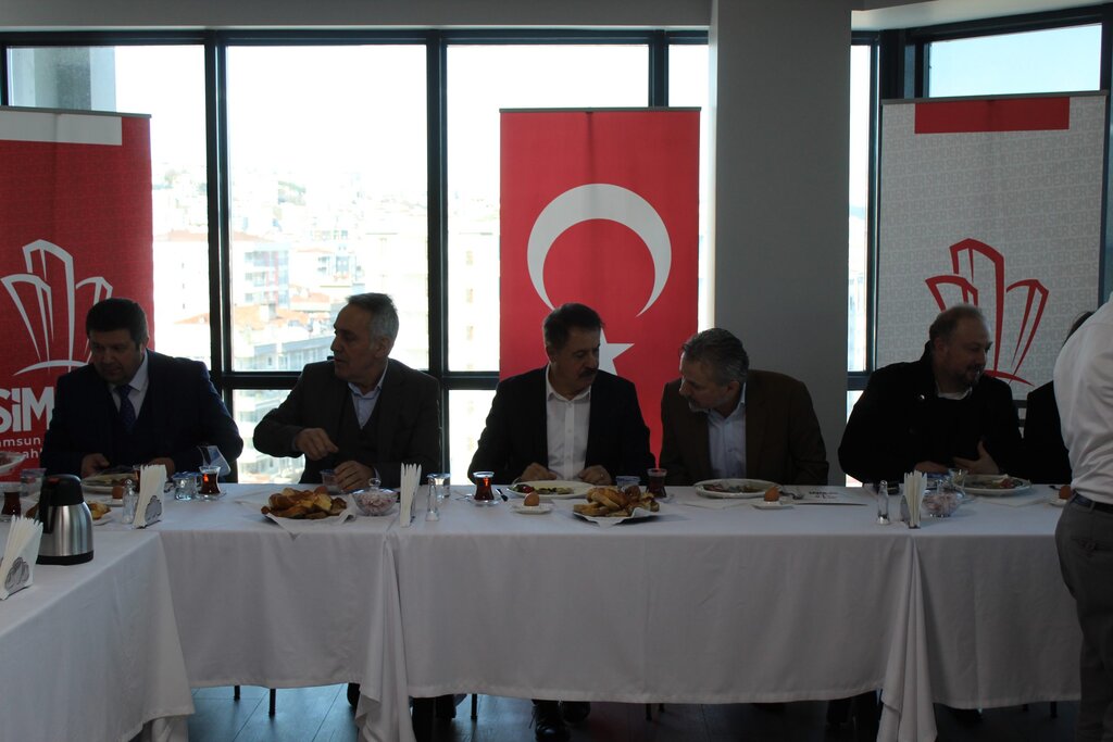 Samsun İnşaatçılar ve Müteahhitler Derneğinden Kahvaltı..