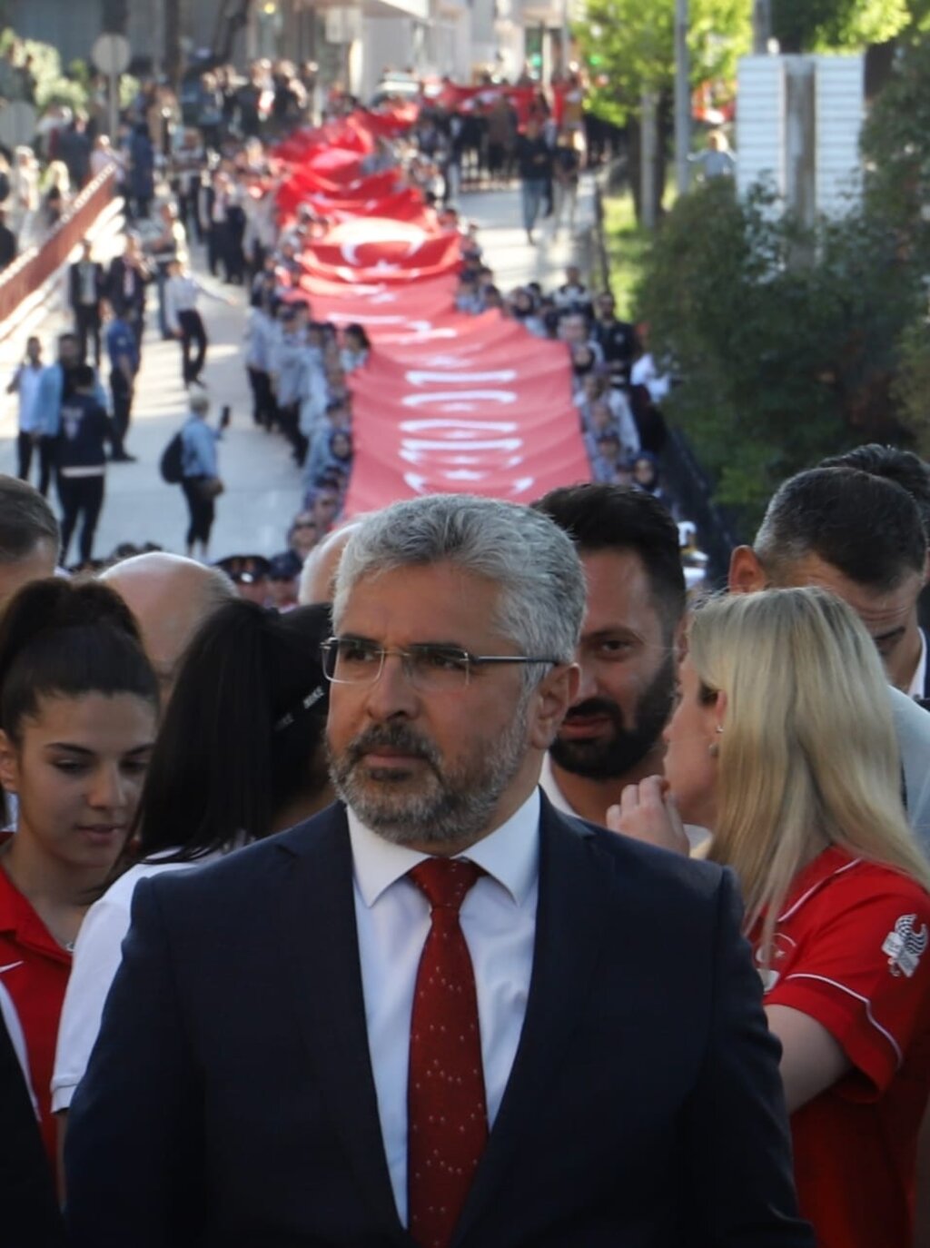 AKSU'DAN 19 MAYIS ATATÜRK'Ü ANMA, GENÇLİK VE SPOR BAYRAMI MESAJI