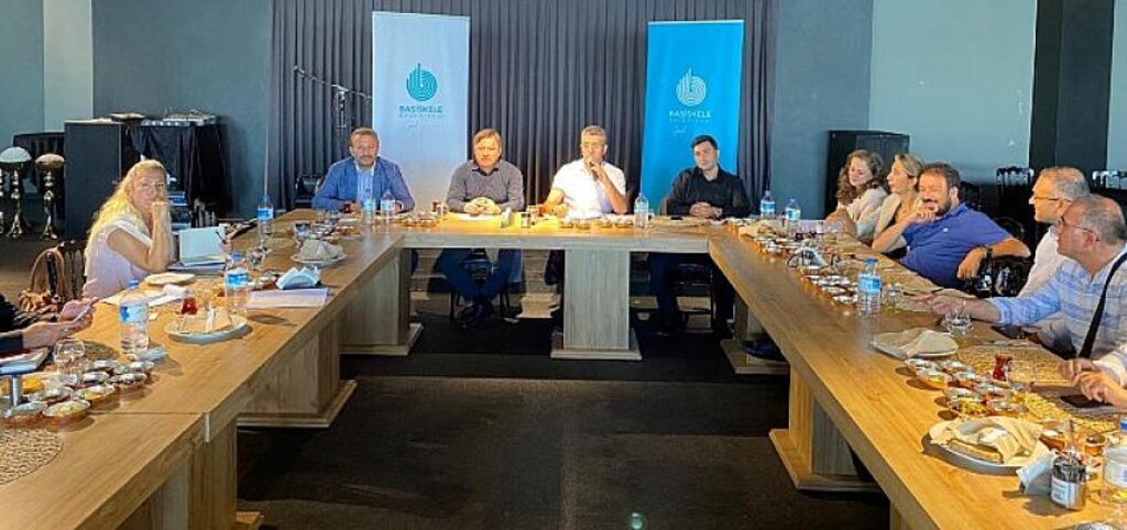 Eylül ayı imar toplantısı Başiskele'de yapıldı