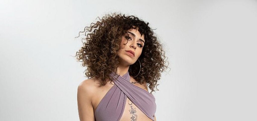 Ezgi Alaş Ankara'da Sahne Alacak