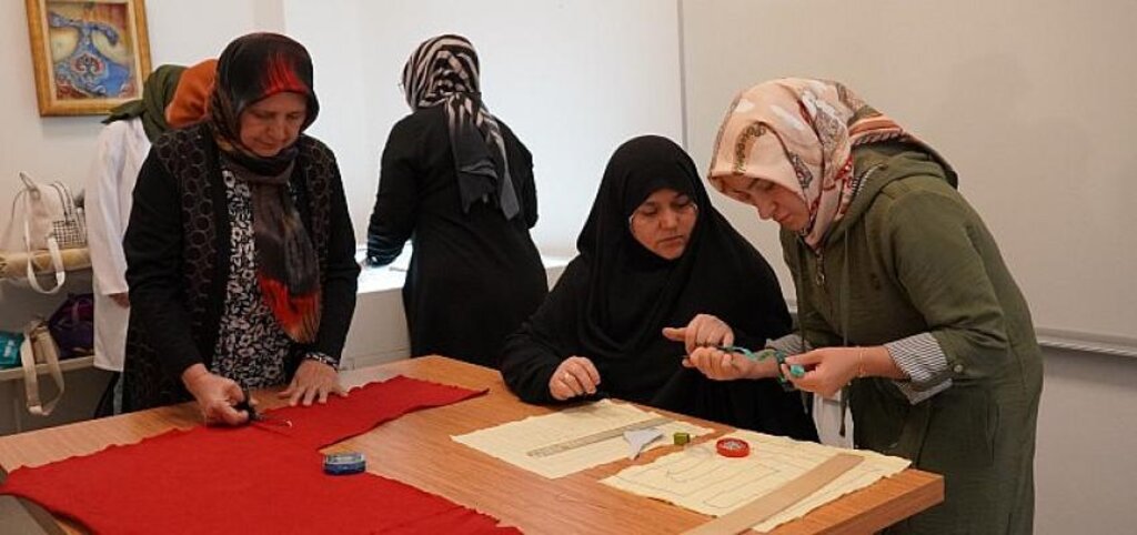 Keçmek'te eğitimler başladı