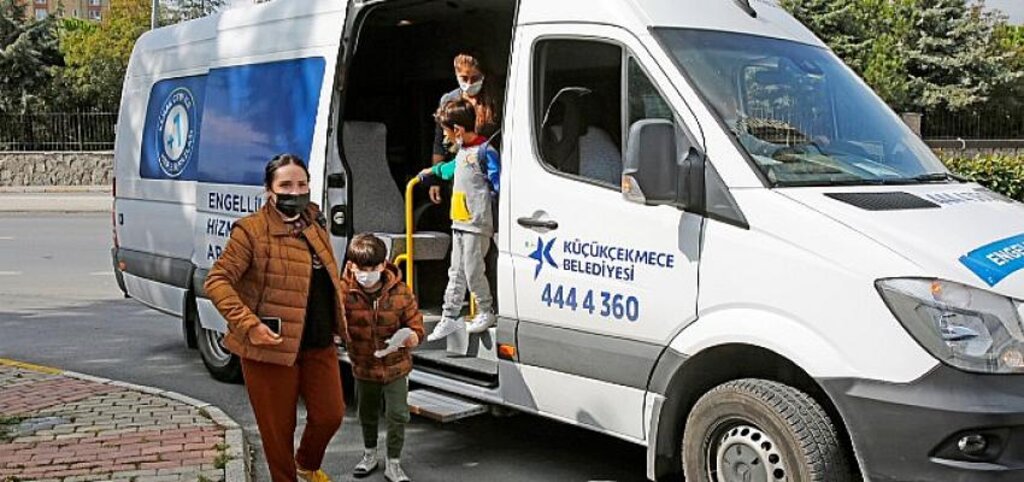 Küçükçekmece'de ulaşımda engel yok