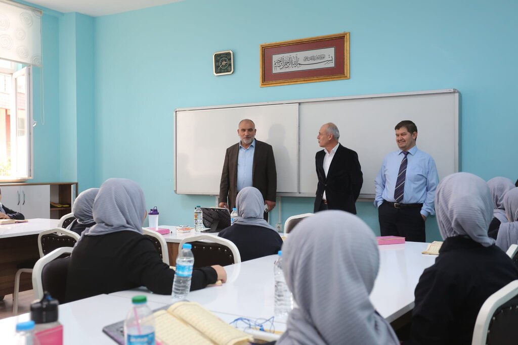 Başkan Sandıkçı Öğrencilerle Buluştu