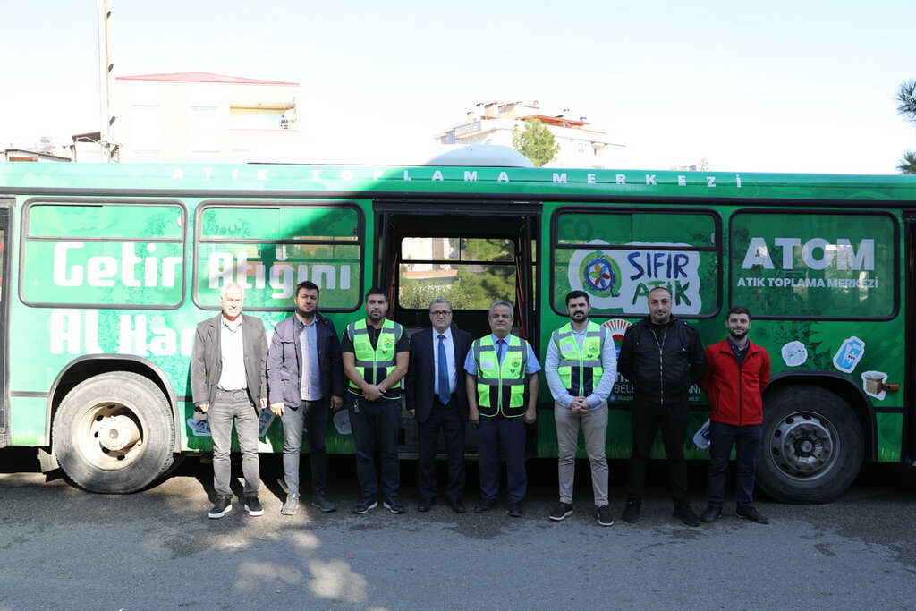 İLKADIM BELEDİYESİ SIFIR ATIK UYGULAMASINDAKİ ARAÇ FİLOSUNU GENİŞLETİYOR