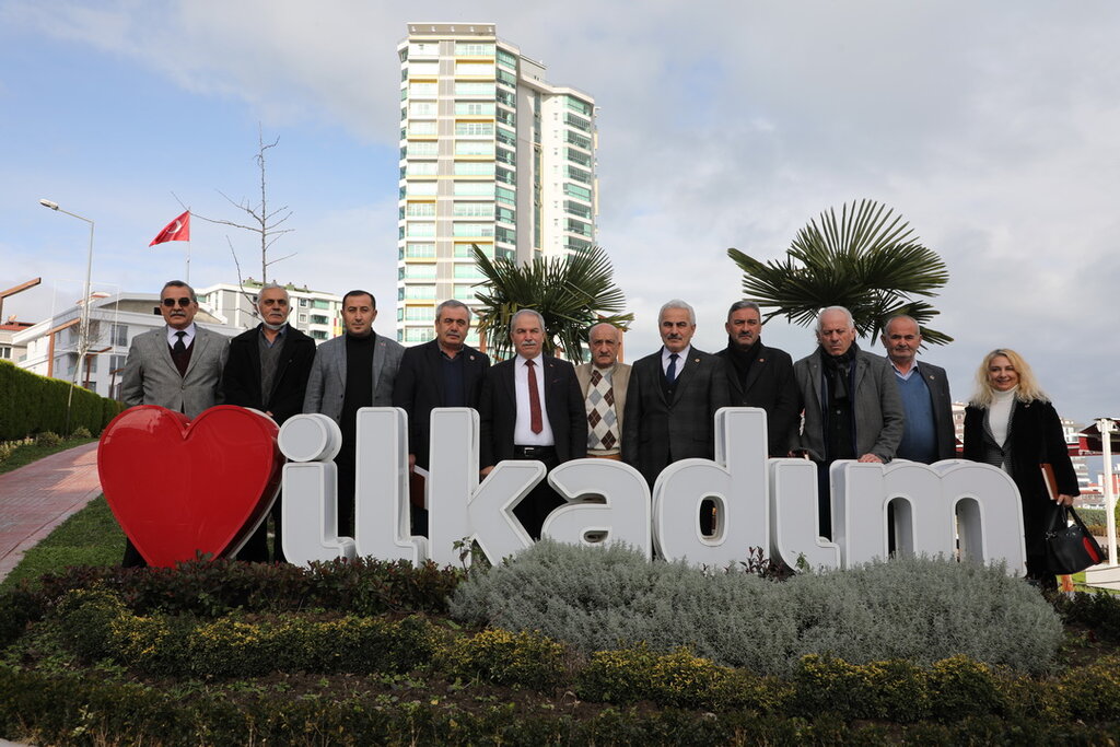 DEMİRTAŞ 19 EKİM MUHTARLAR GÜNÜ’NÜ KUTLADI