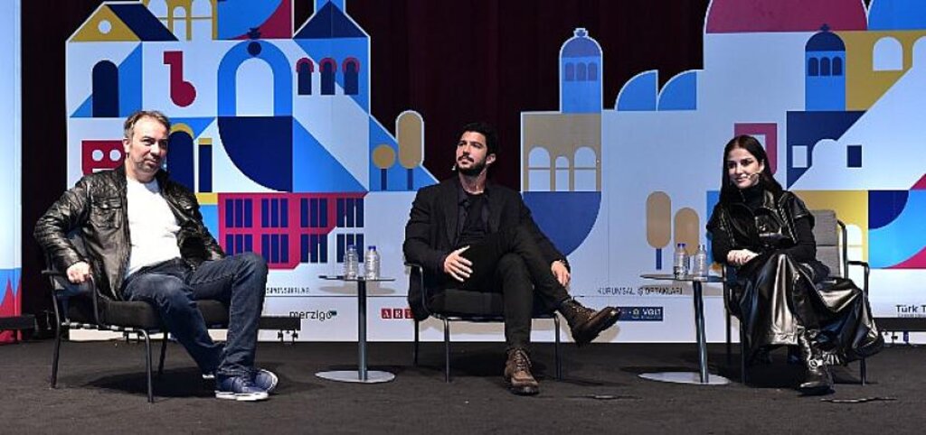 Beyoğlu Kültür Yolu Festivali Kapsamında Gerçekleştirilen Gençlik ve Çocuk Buluşmaları”nda Sipahi Dizisinin Başrol Oyuncuları Kaan Yıldırım ve Özge Gürel Gençlerin Sorularını Yanıtladı