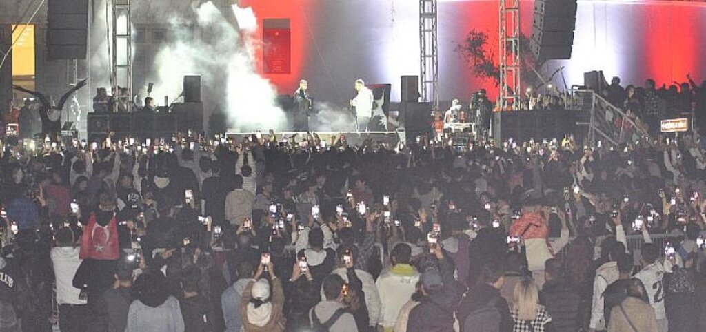 BJK, Atatürk'ü, Dolmabahçe'de on binlerle tekrar buluşturdu