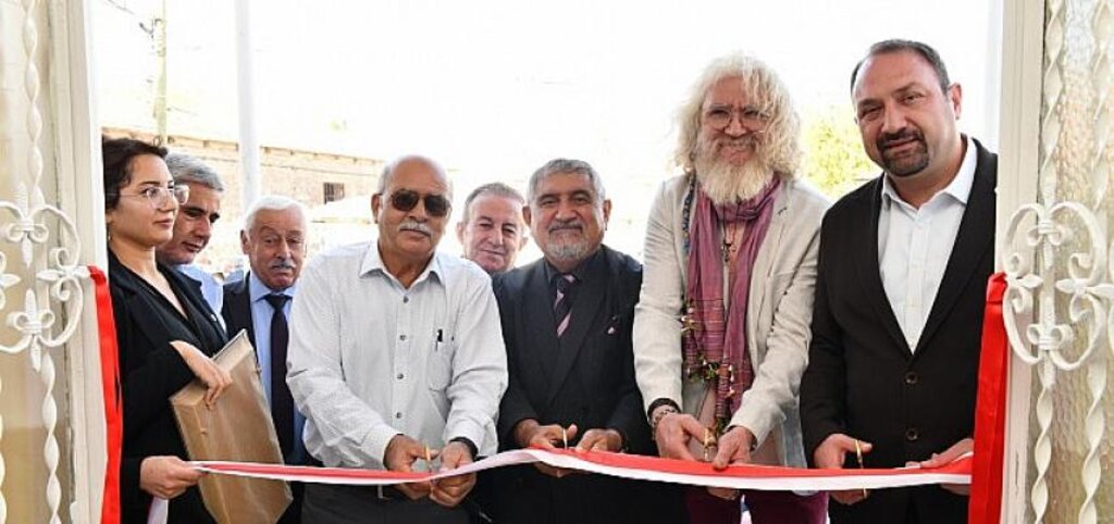 Çiğli'nin ilk Sanat Akademisi Kaklıç'ta Açıldı