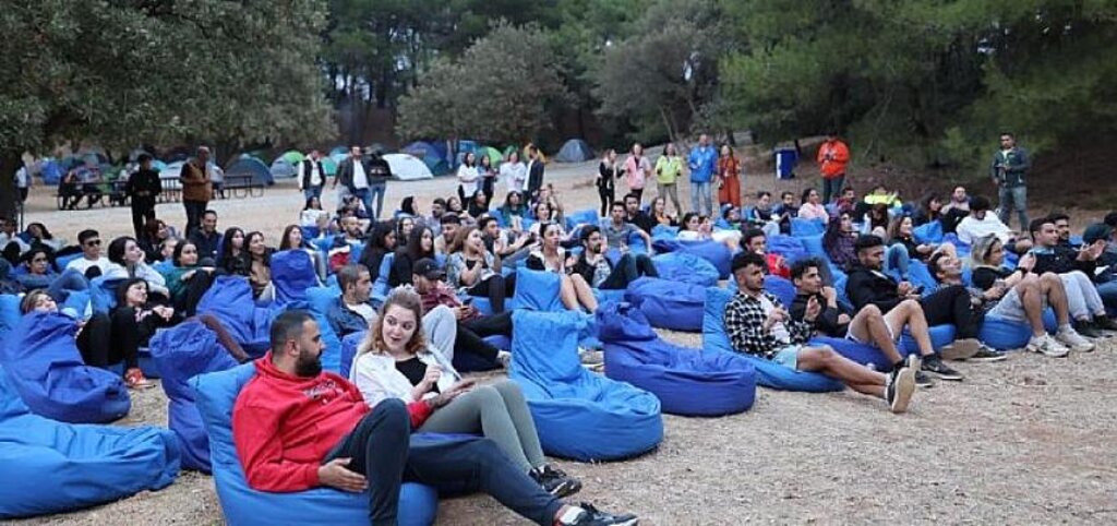 Gençler Olivelo'da buluştu