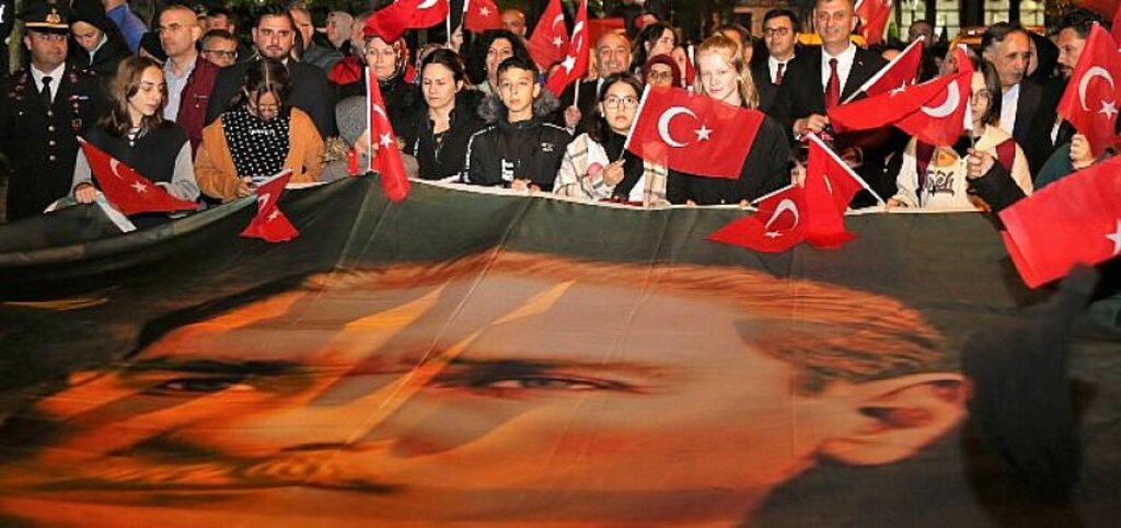 Gölcük'te Cumhuriyet Coşkusu Muhteşemdi