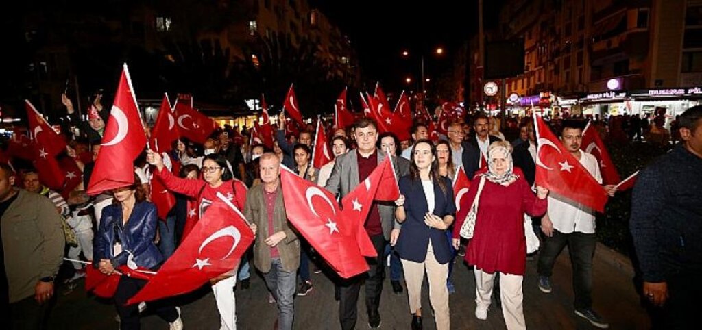 Karşıyaka’yı Bayram Coşkusu Sardı