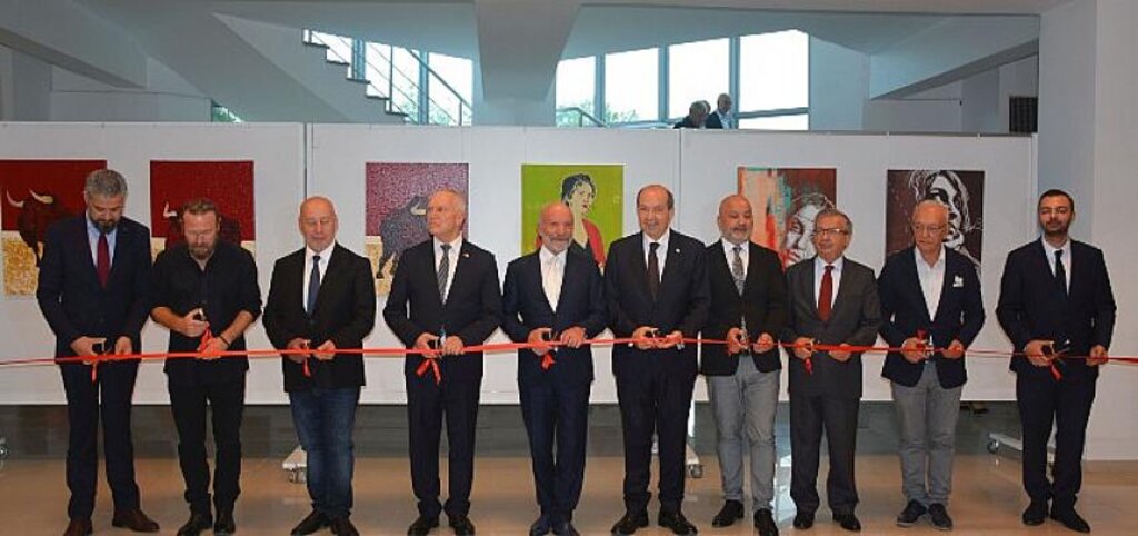 Kıbrıs Modern Sanat Müzesi’nin düzenlediği “Cumhuriyet Sergisi”, KKTC Cumhurbaşkanı Ersin Tatar ve Cumhuriyet Meclisi Başkanı Zorlu Töre’nin katılımı ile açıldı