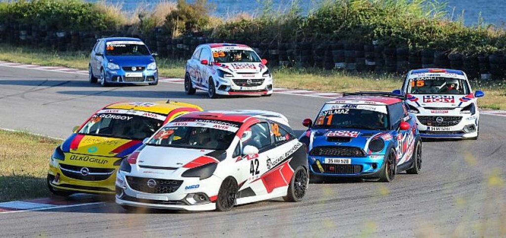 Körfez'de Renkli Hafta Sonu