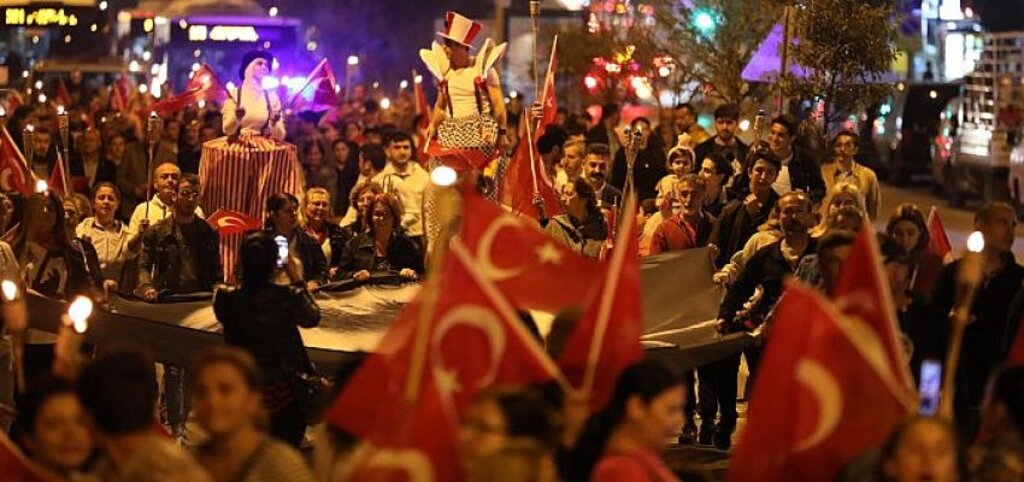 Narlıdere'de Cumhuriyet Coşkusu