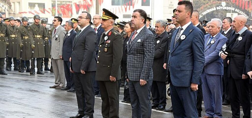 Ata'mızı Büyük Bir Özlemle Andık