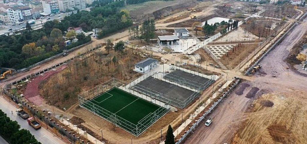 Derince Sağlıklı Yaşam Parkı'nda dur durak yok