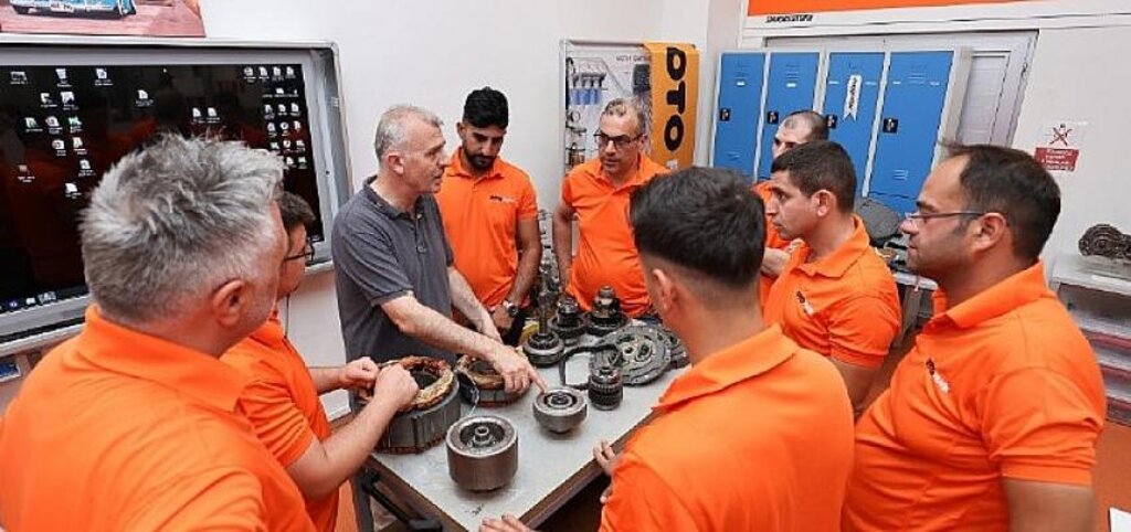 Hibrit ve Elektrikli Araçlar İçin En Yetkin Hizmet Otopratik’te