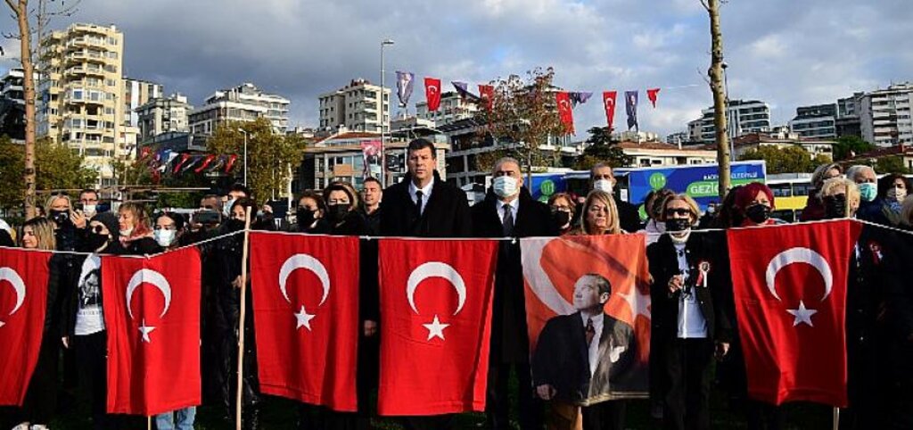 Kadıköy’de 10 Kasım’da ATA’ya Saygı Zinciri