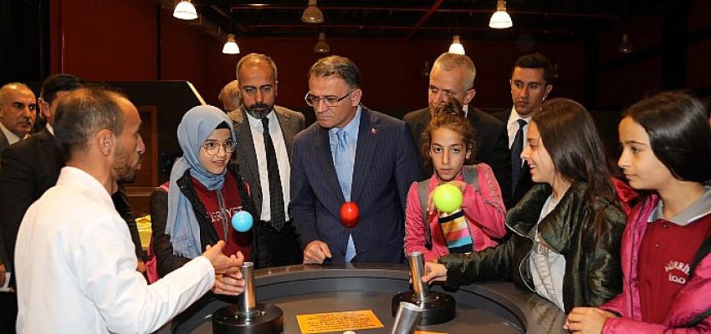 Meraklı Mucitler Projesi Başladı