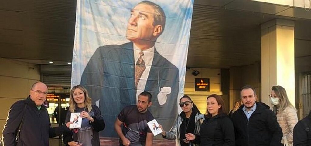 Tunç Soyer: İzmir'de Nutuk'u okumayan genç kalmayacak