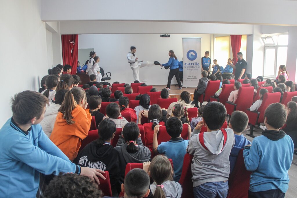 Canik’te Geleceğin Şampiyonları Yetişiyor