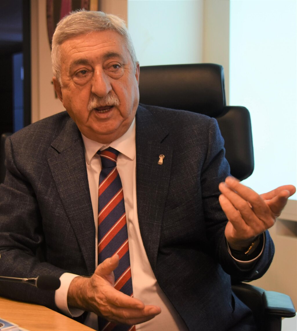 PALANDÖKEN, “İNDİRİMLİ SATILAN ÜRÜNLERE DİKKAT”