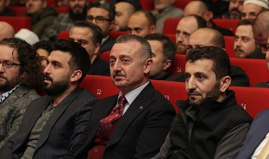 Başkan Büyükakın; Bu kentte bir yetim gözü yaşlı uyumamalı