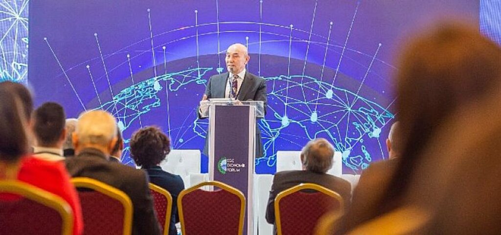 Bu İzmir'in hem hakkı hem sorumluluğudur