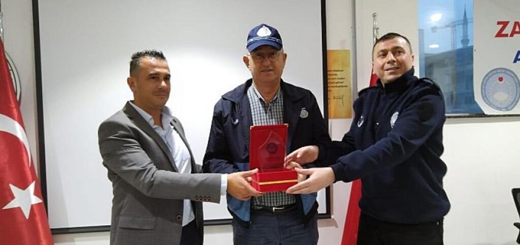 CHP’li Sertel zabıtaları dinledi Zabıtalar 3600 ek gösterge ve meslek olmayı istiyor