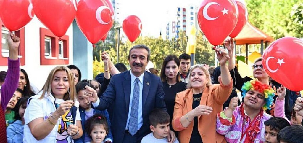 Çukurova Belediyesi Engelli Yaşamları Mutlu Ediyor