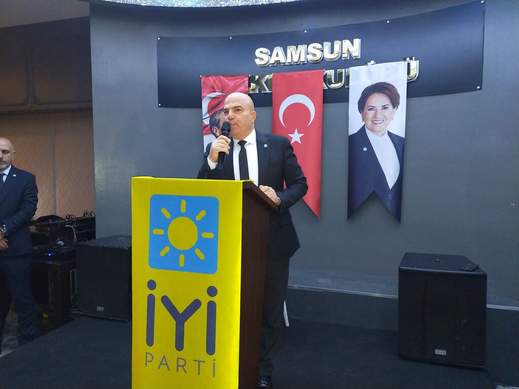 BAŞKAN ADAYI ÖNDER HAYRAN BIRAKTI.....