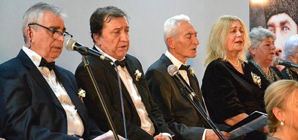 Edremit Belediyesi'nden Türkü Konseri