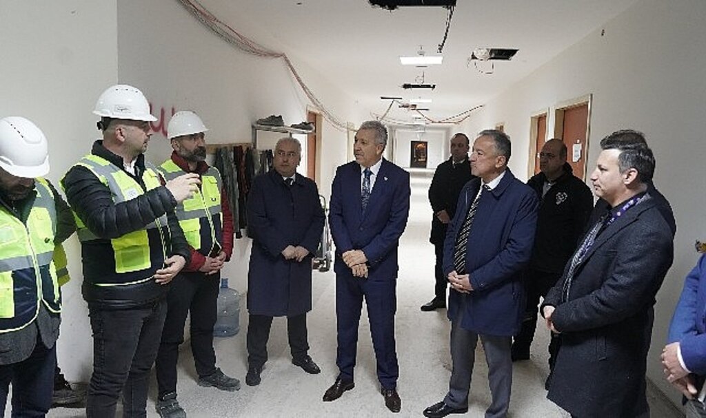 Ege Üniversitesinde dev merkezi ameliyathane açılış için gün sayıyor