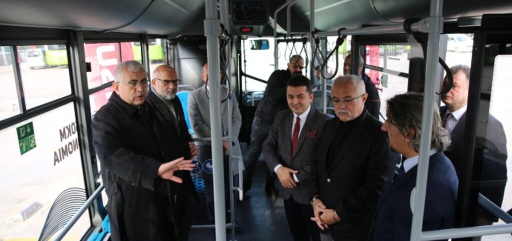 Gündoğdu: Kocaeli'deki üretimi destekliyoruz