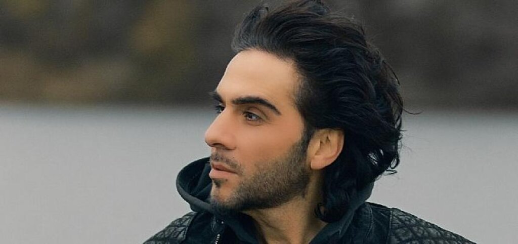 İsmail YK'dan Türkü Sürprizi