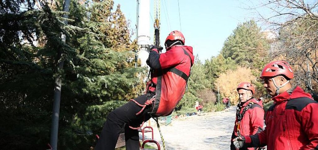 Jandarma Arama Kurtarma Timi’nden Keçiören Teleferik’te Tatbikat