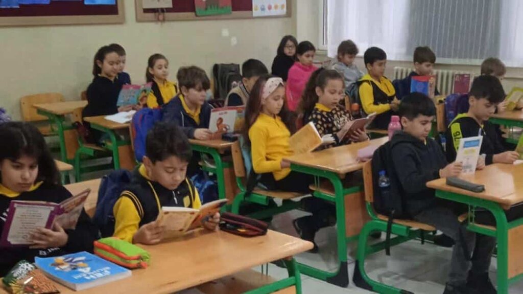 4 A SINIFI FARKIMIZ OKUMAK OLSUN